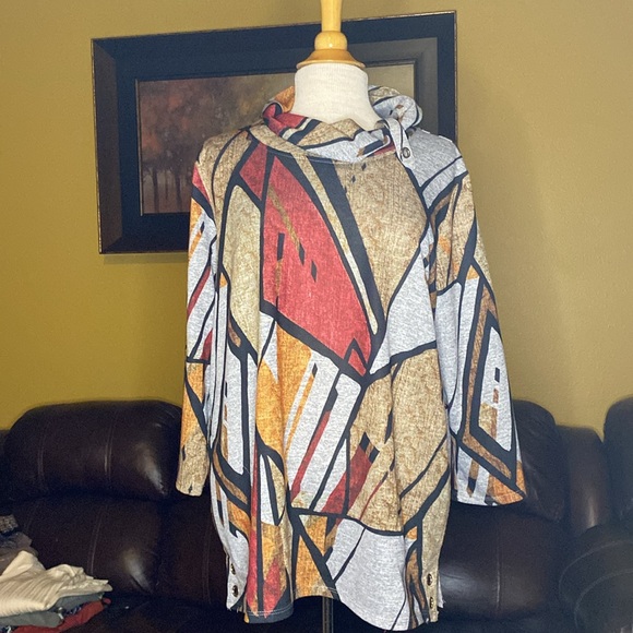 Alfred Dunner Tops - Alfred Dunner Geometric Patterned Hoodie